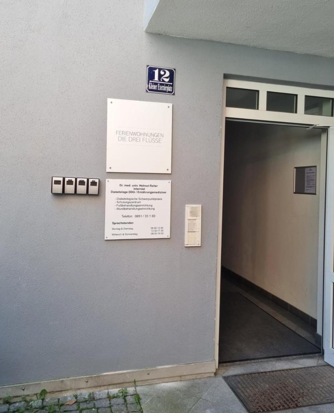 - Im Zentrum, Kueche, Parkplatz, Ruhig Gelegen * Passau