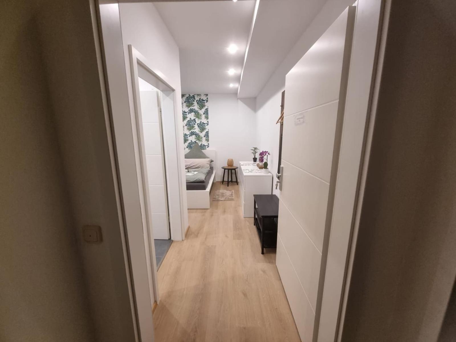 - Im Zentrum, Kueche, Parkplatz, Ruhig Gelegen